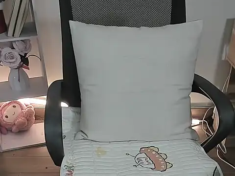 Lee-Young66 online show from 03.03.26