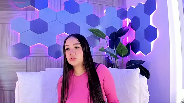 Snapshot of sofiaivanova chatting on 02.17.26 sofiaivanova online show from 02.17.26