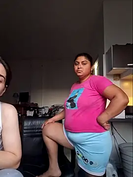 Snapshot of 12dariea chatting on 11.10.25 12dariea online show from 11.10.25