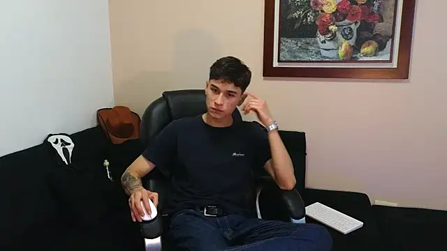 Derekswan online show from 07.08.26