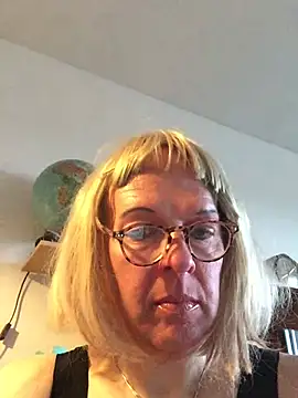 simone xdressing online show from 04.12.26