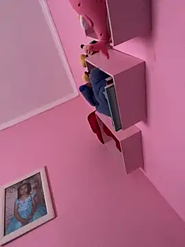 Juninlop online show from 12.19.25