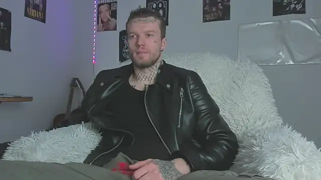 Huntall77 online show from 03.28.26