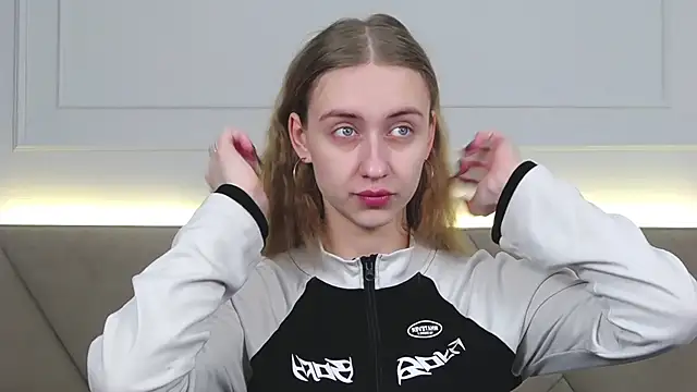 RachaelCute online show from 12.18.25