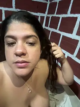 Snapshot of diamore3377 chatting on 02.15.26 diamore3377 online show from 02.15.26