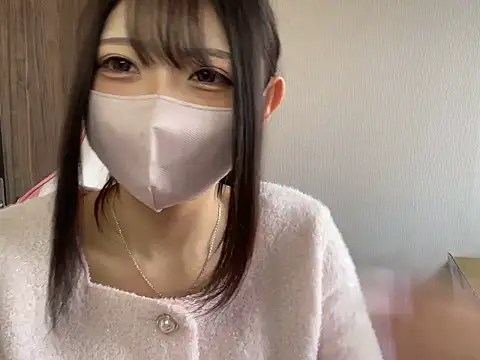 Snapshot of amu_nyan_cute chatting on 11.16.25 amu nyan cute online show from 11.16.25