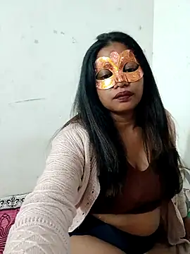 Snapshot of BloWJoB_QueeN chatting on 11.10.25 BloWJoB QueeN online show from 11.10.25