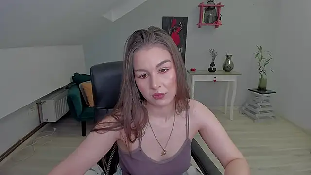 LouannaHart online show from 02.03.26