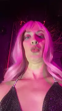 HOTLadyluna online show from 07.23.26