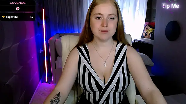 Snapshot of Kate_Moan chatting on 06.04.26 Kate Moan online show from 06.04.26