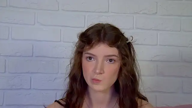 Snapshot of SophiaProve chatting on 07.05.26 SophiaProve online show from 07.05.26