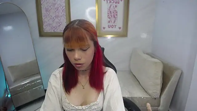 Sweet Kitty v online show from 11.15.25