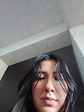 Snapshot of ViolettaWalton1 chatting on 05.22.26 ViolettaWalton1 online show from 05.22.26
