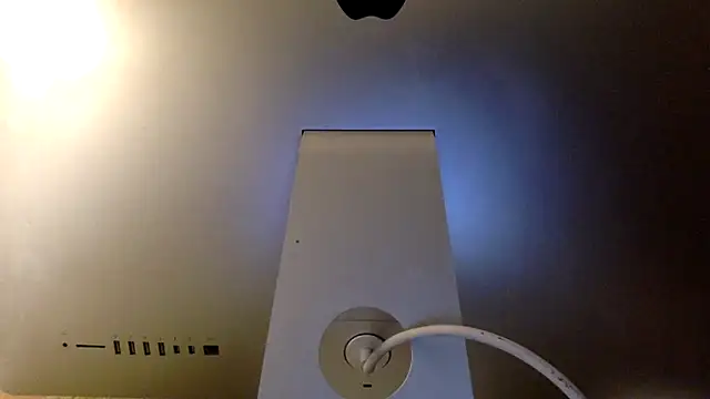 Snapshot of mpbe chatting on 04.12.26 mpbe online show from 04.12.26