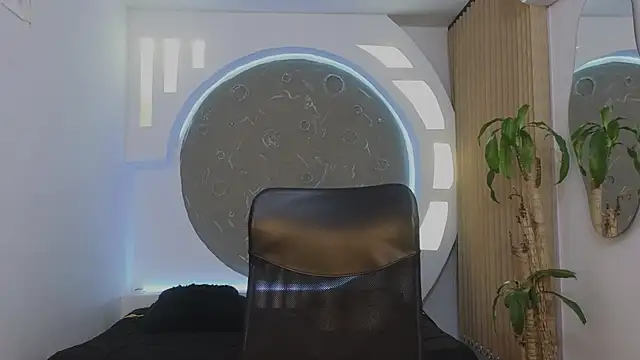 Snapshot of Alanrodgers chatting on 04.02.26 Alanrodgers online show from 04.02.26