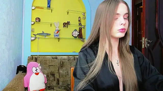 AlicaLOVEalisa777 online show from 04.12.26