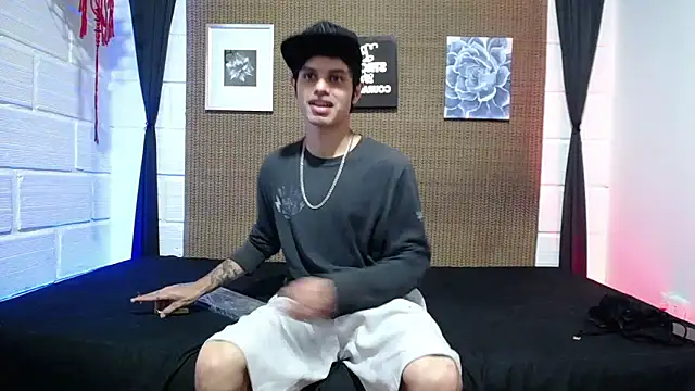 wild duo777 online show from 12.18.25