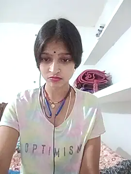 Snapshot of Mohnicute chatting on 05.08.26 Mohnicute online show from 05.08.26