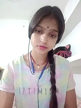 Snapshot of Mohnicute chatting on 05.09.26 Mohnicute online show from 05.09.26