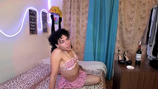 Angel White25 online show from 07.28.26
