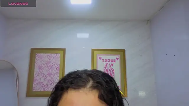 Snapshot of Violetta_jhonson_a chatting on 05.14.26 Violetta jhonson a online show from 05.14.26