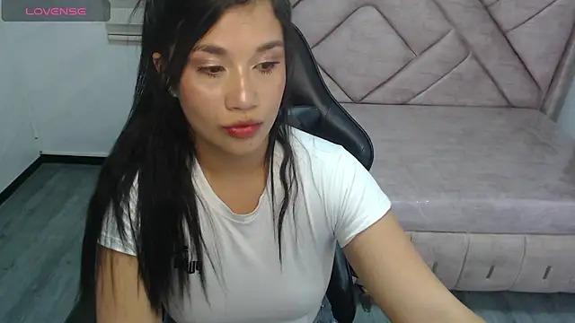 Snapshot of Violetta_jhonson_a chatting on 05.14.26 Violetta jhonson a online show from 05.14.26
