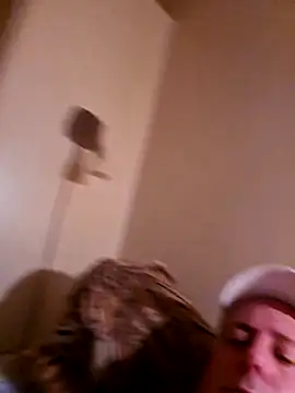 Snapshot of Body1978_M chatting on 11.12.25 Body1978 M online show from 11.12.25