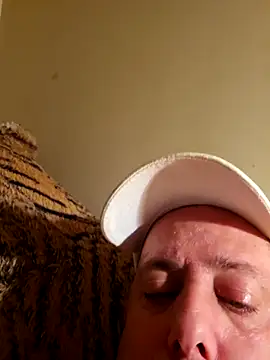 Snapshot of Body1978_M chatting on 11.15.25 Body1978 M online show from 11.15.25