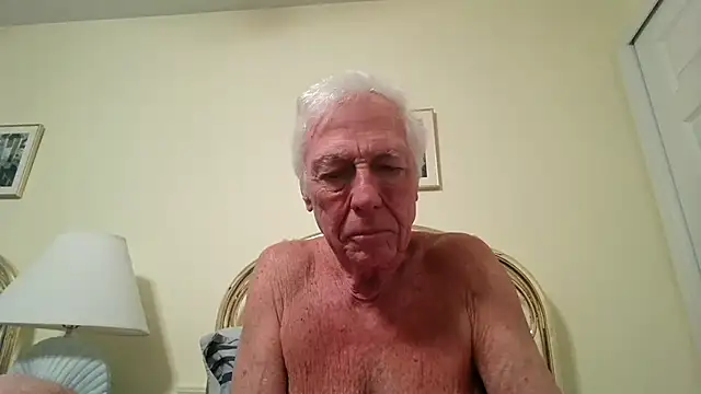 Snapshot of capttp chatting on 02.13.26 capttp online show from 02.13.26