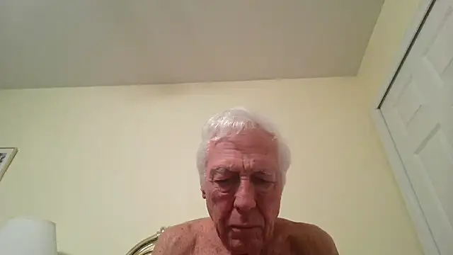 Snapshot of capttp chatting on 02.19.26 capttp online show from 02.19.26