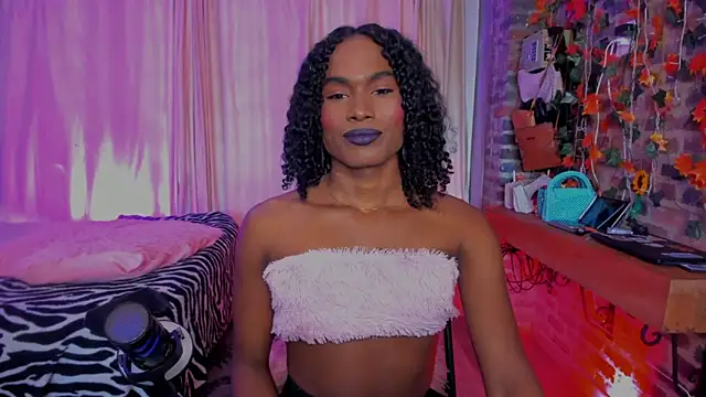 LaGoldenBitch online show from 03.19.26