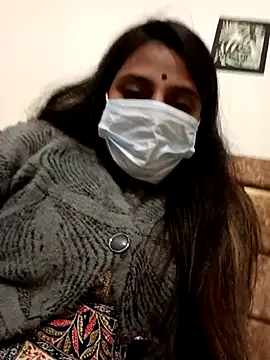 Snapshot of Hotrupali_19 chatting on 11.14.25 Hotrupali 19 online show from 11.14.25