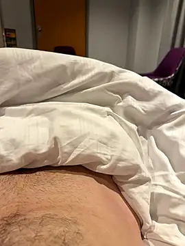 Snapshot of Blancmystro chatting on 11.18.25 Blancmystro online show from 11.18.25