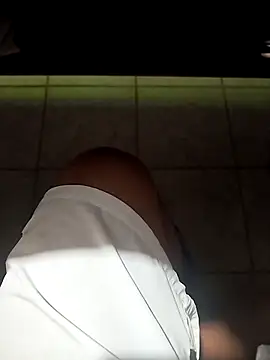 Snapshot of adventon chatting on 03.26.26 adventon online show from 03.26.26