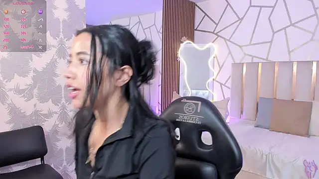 Joselyn tay online show from 04.02.26