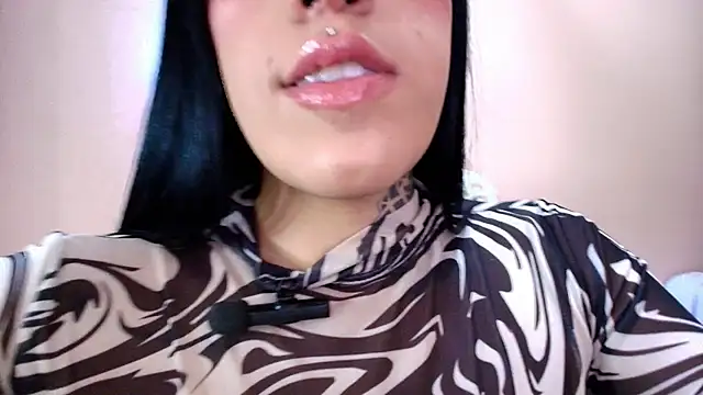 Snapshot of catte_jensen chatting on 01.17.26 catte jensen online show from 01.17.26