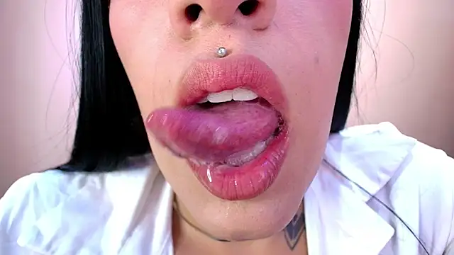 Snapshot of catte_jensen chatting on 02.18.26 catte jensen online show from 02.18.26