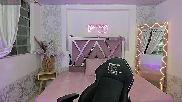 ISABELA TAY online show from 02.13.26