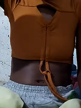 Snapshot of VIVHY chatting on 11.12.25 VIVHY online show from 11.12.25