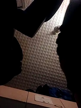 hotguy71000 online show from 11.29.25