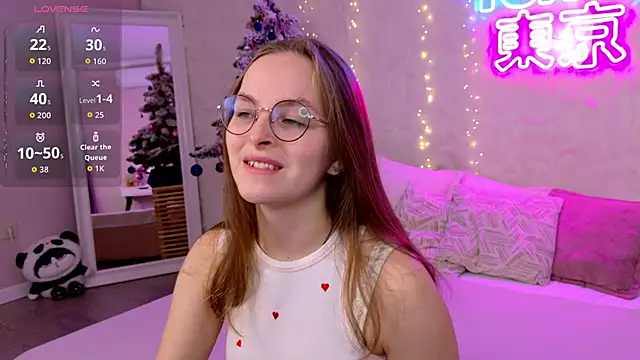 Snapshot of MadisonSmitt chatting on 11.29.25 MadisonSmitt online show from 11.29.25