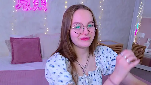 Snapshot of MadisonSmitt chatting on 02.03.26 MadisonSmitt online show from 02.03.26