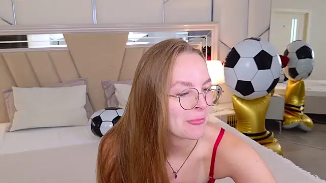 MadisonSmitt online show from 07.15.26