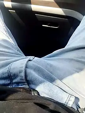 yourcharm4593 online show from 11.15.25