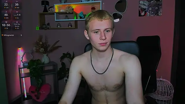 Snapshot of rafael_bien chatting on 04.21.26 rafael bien online show from 04.21.26