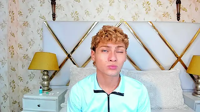 Snapshot of JacobRusso chatting on 02.08.26 JacobRusso online show from 02.08.26