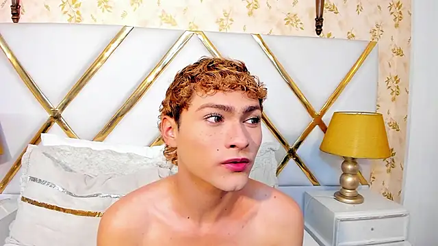 Snapshot of JacobRusso chatting on 02.25.26 JacobRusso online show from 02.25.26