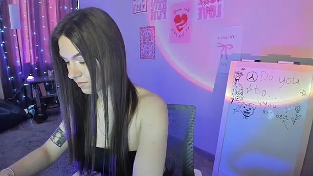 luna lust 212 online show from 03.28.26