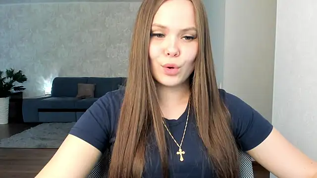 Snapshot of Kira_love_81 chatting on 04.29.26 Kira love 81 online show from 04.29.26