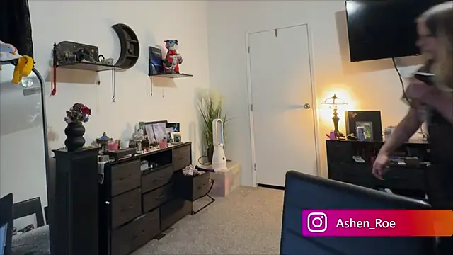 AshenRoe online show from 03.28.26